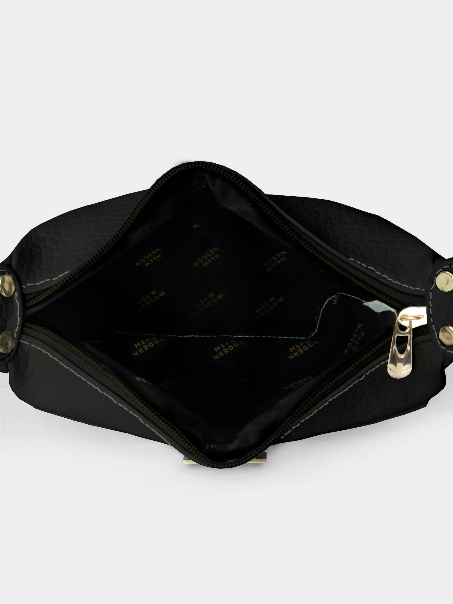 Black Retro Shoulder Baguette With Twin Pockets | Modern Myth