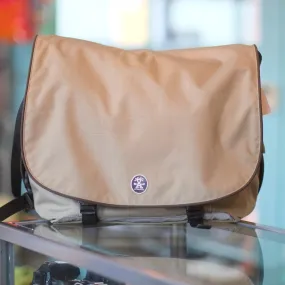Crumpler Six Hundred Daily XL