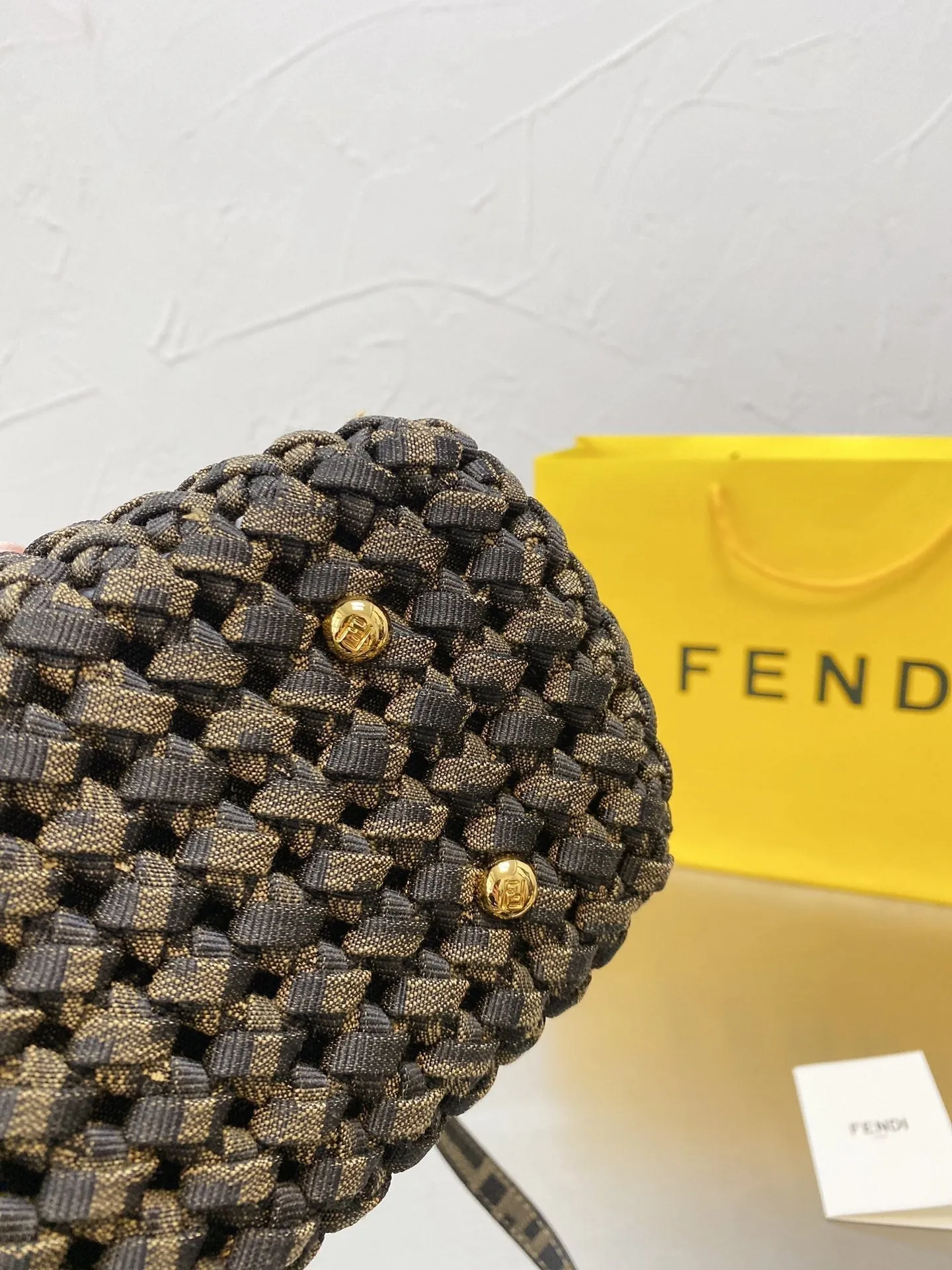 EN   Designer bags by Fendi 191