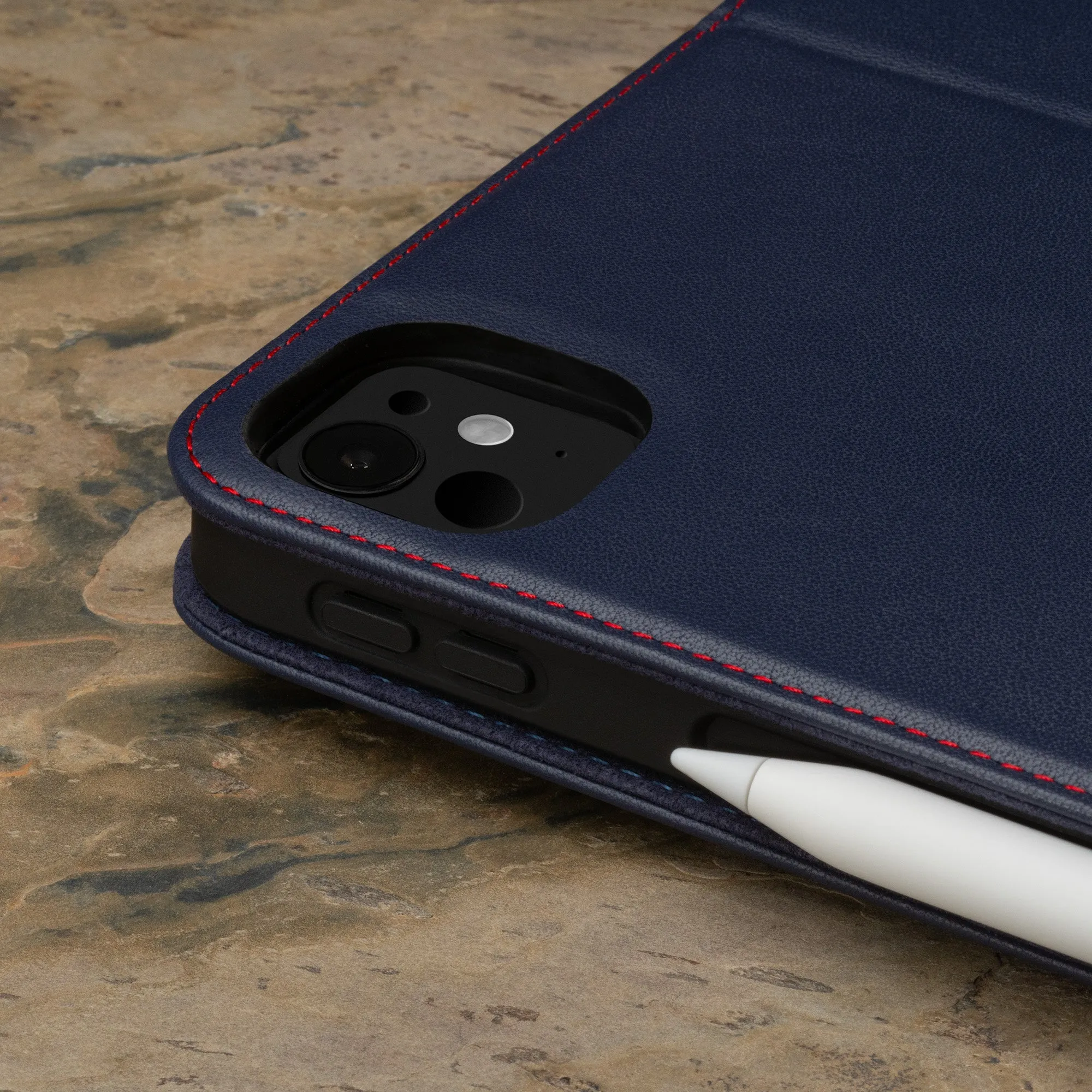 iPad Pro 13" Leather Case (M4, 2024)