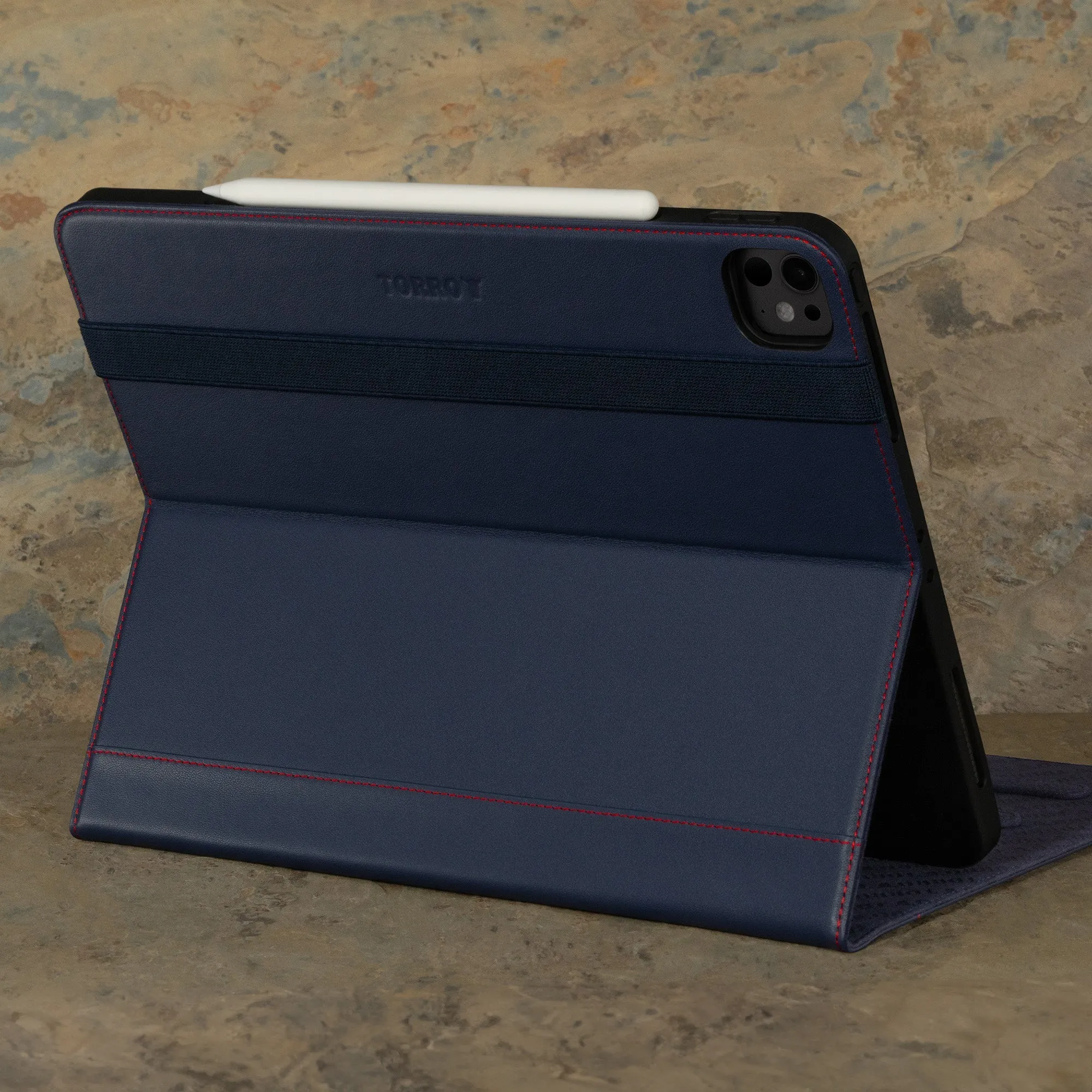 iPad Pro 13" Leather Case (M4, 2024)