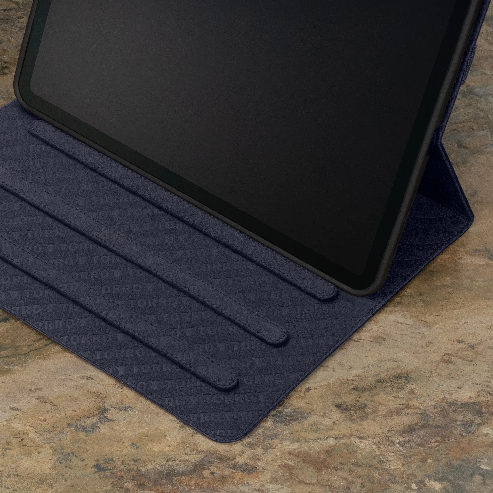 iPad Pro 13" Leather Case (M4, 2024)