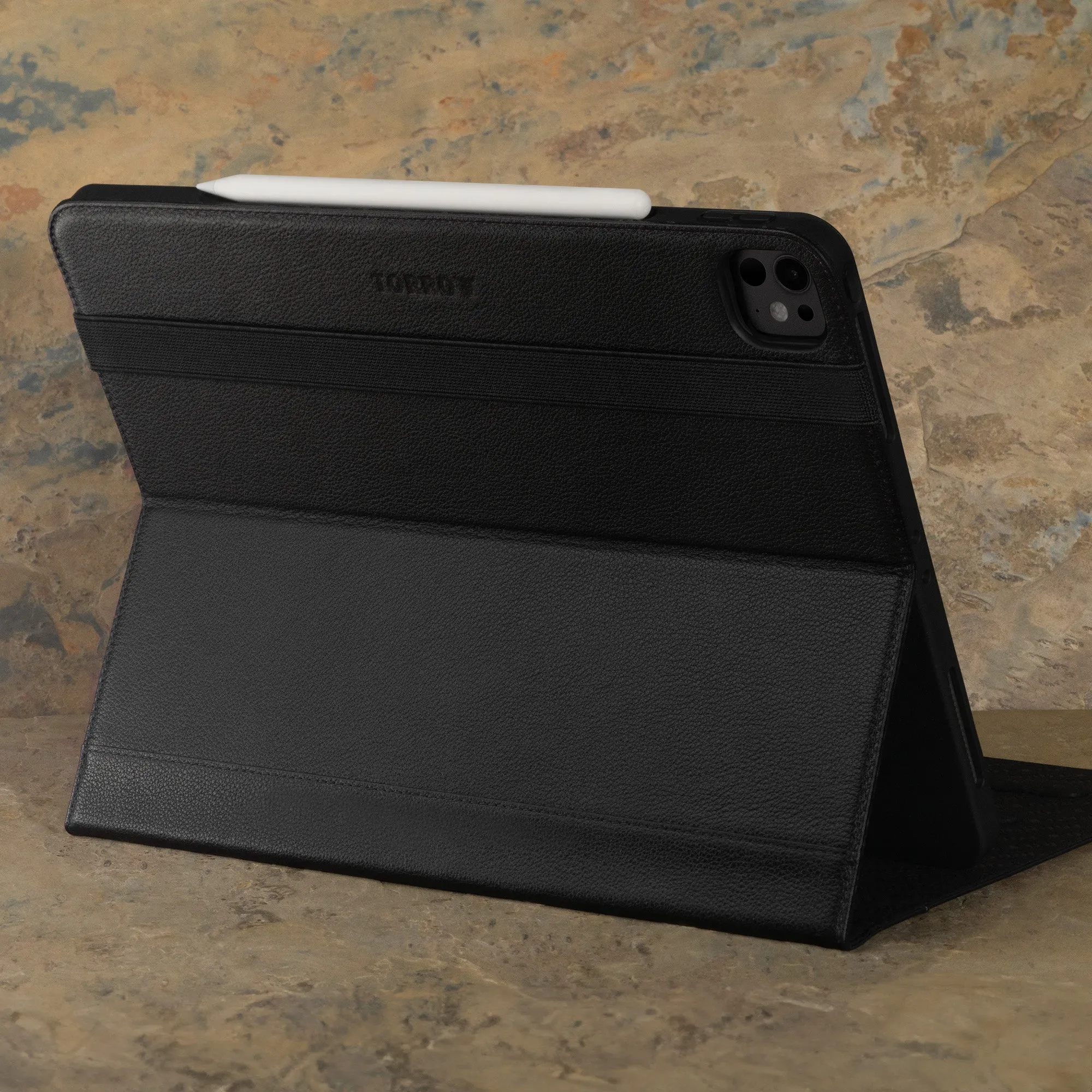 iPad Pro 13" Leather Case (M4, 2024)