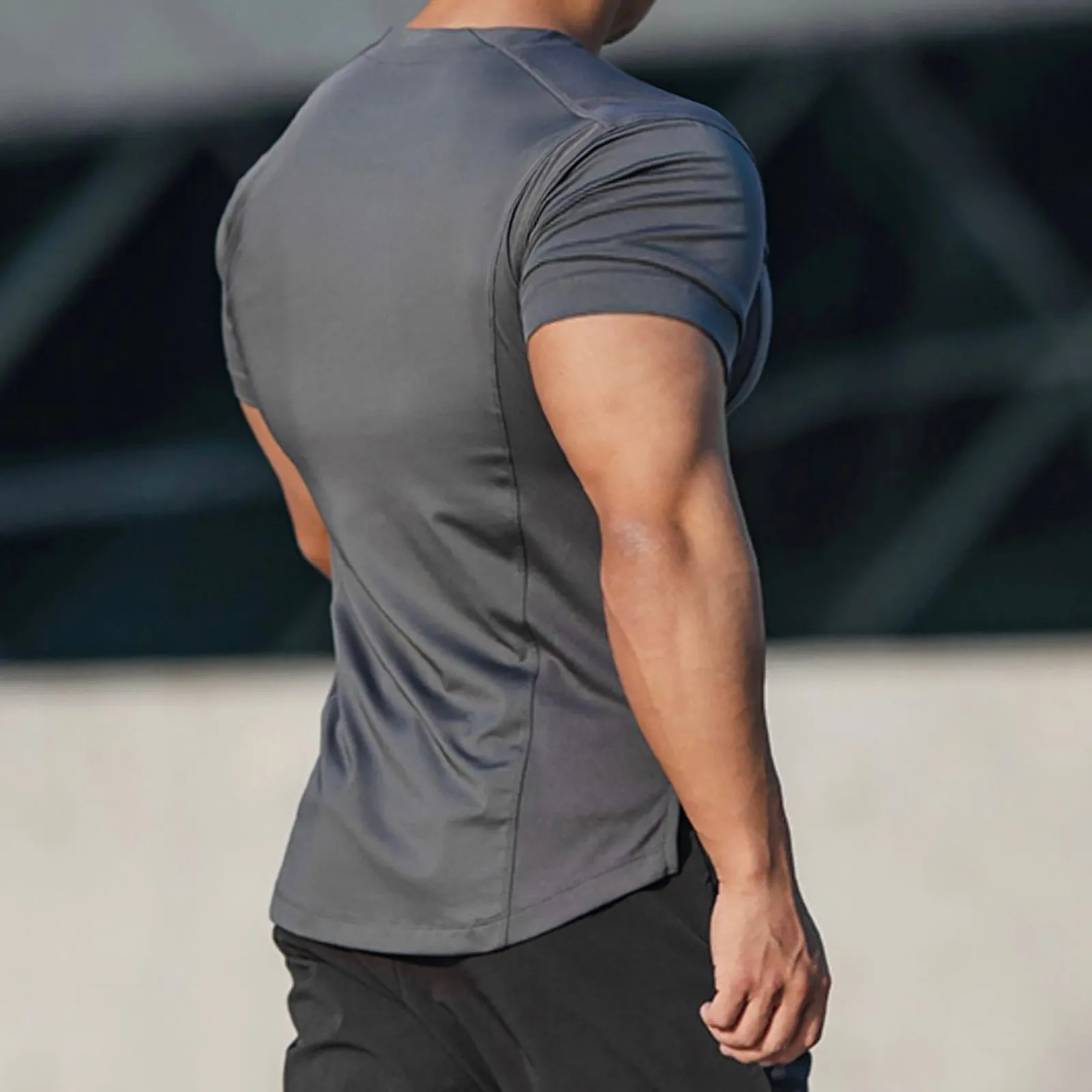 STRETCH ACTIVE DRY-FIT MOISTURE WICKING TEE
