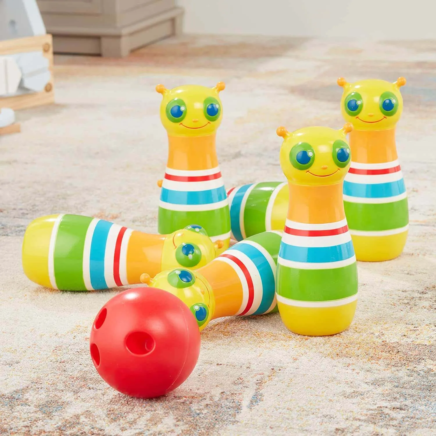 Sunny Patch Giddy Buggy Bowling Action Game - 6 Bug Pins, 1 Plastic Ball