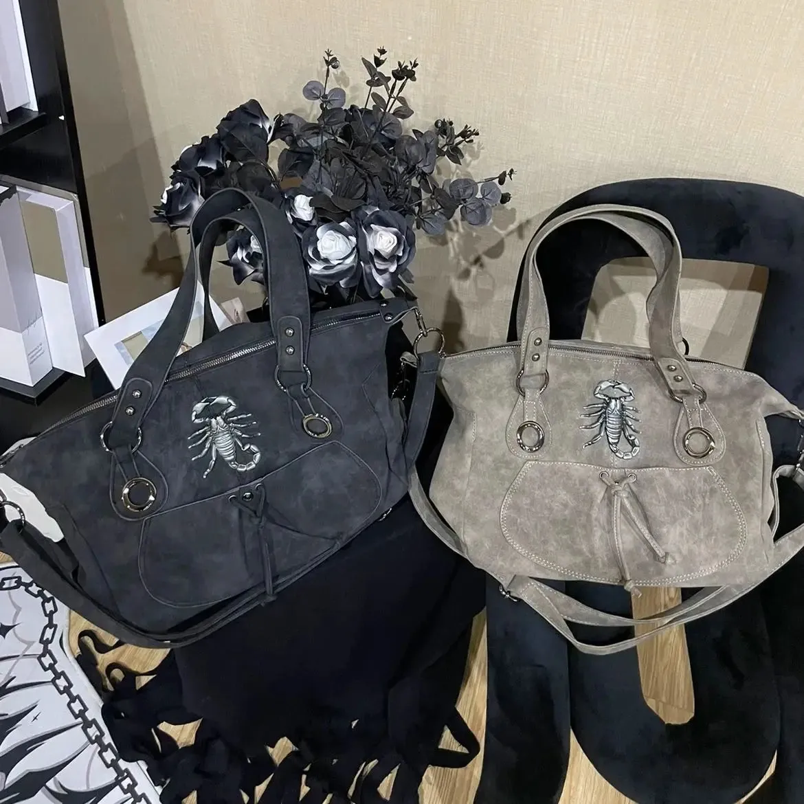 TAVIMART  -  Cool Women Shoulder Bags Y2K Bag Luxury Leather Crossbody Bag Solid Color Messenger Bag Purse Hobos Handbags bolsa