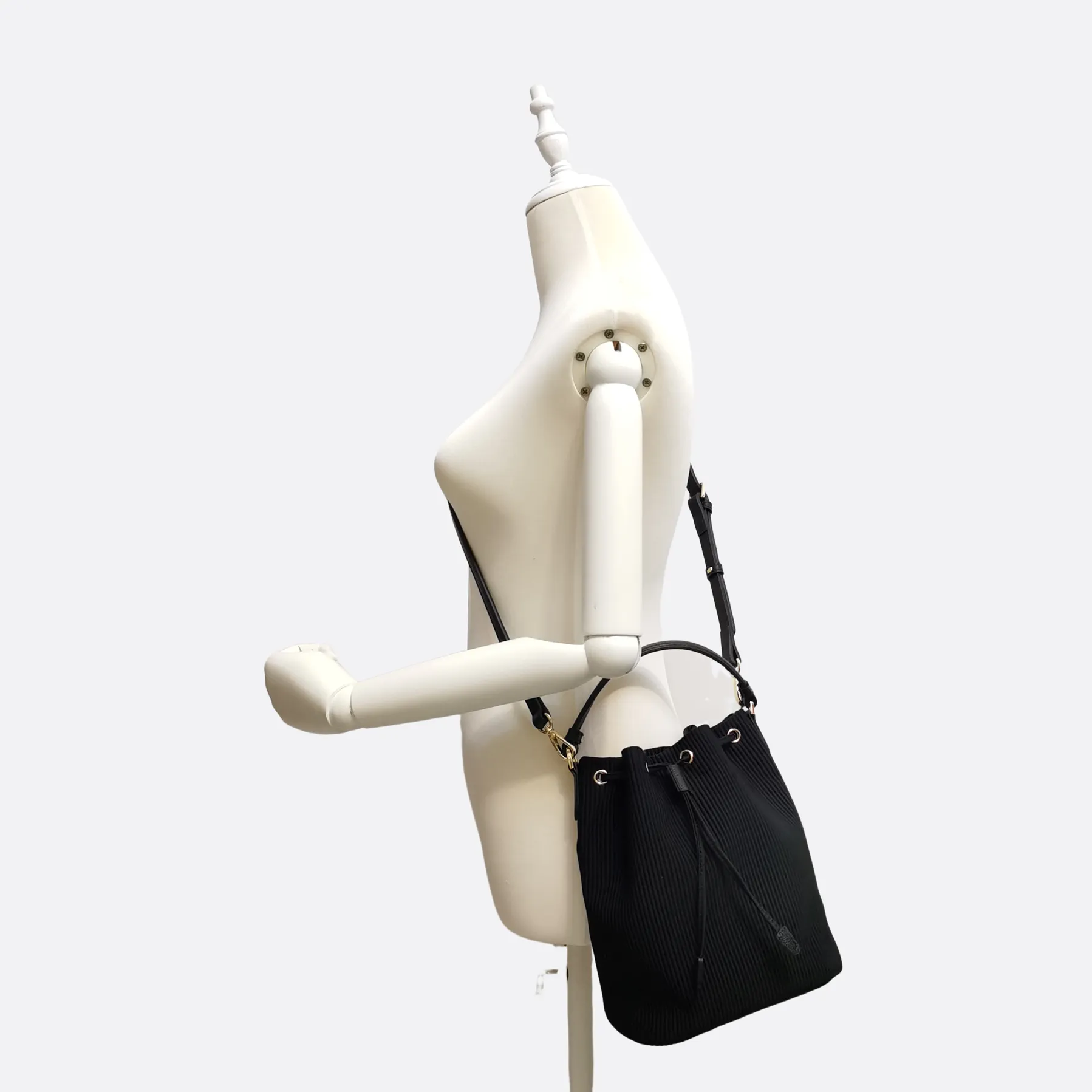 Women's nylon mix genuine cowhide leather bucket bag